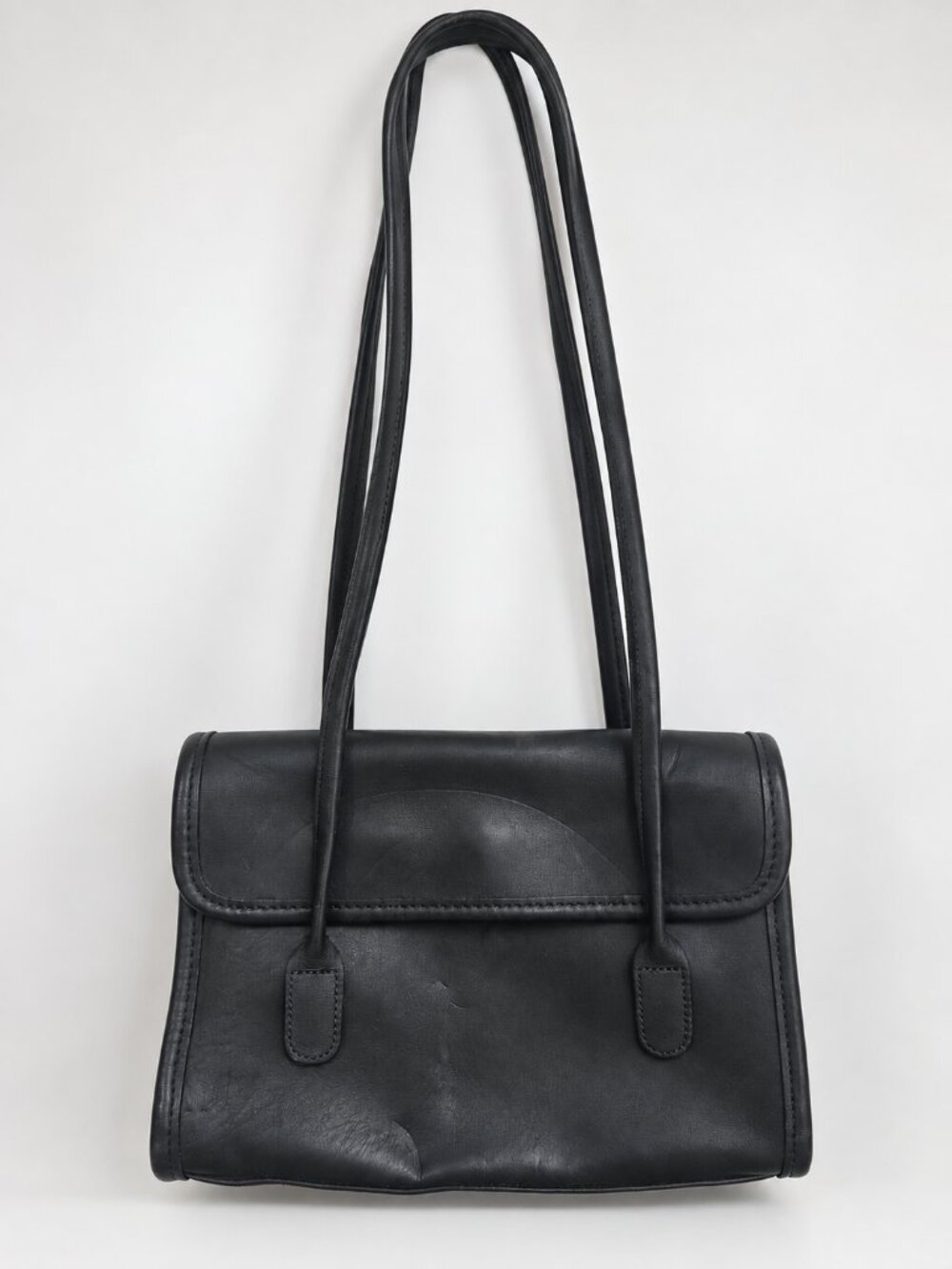 Vintage 1997 Coach Laurie Flap 9032 Black Leather Shoulder Bag Made in USA